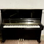1985 Young Chang Upright Model U-131 in High Gloss Black