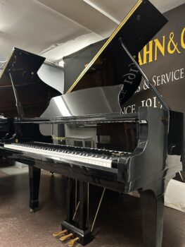 2002 Niemeyer Grand Piano Model 152C in a Poly Black Finish