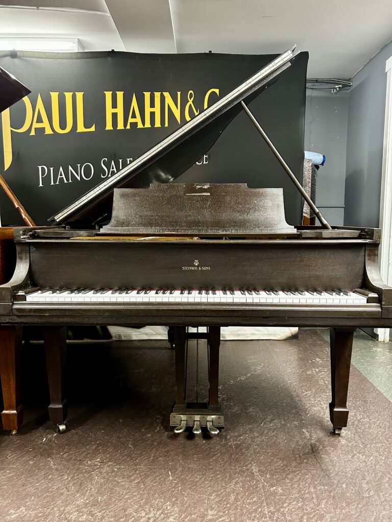 1923 Steinway & Sons Grand Piano Model M in a Mahogany Finish.